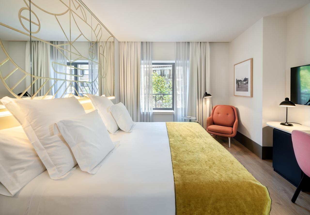 Barcelo Torre De Madrid Hotel Luaran gambar Deluxe room